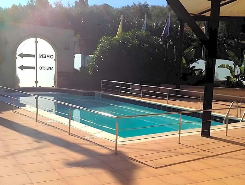 Hotel Valle Verde image