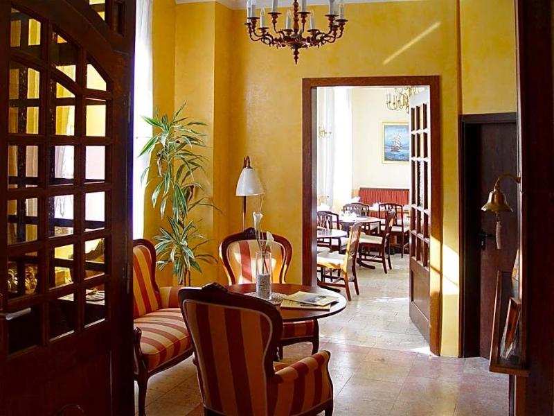 Hotel Altes Hafenhaus image