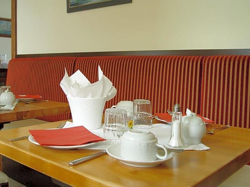 Hotel Altes Hafenhaus image