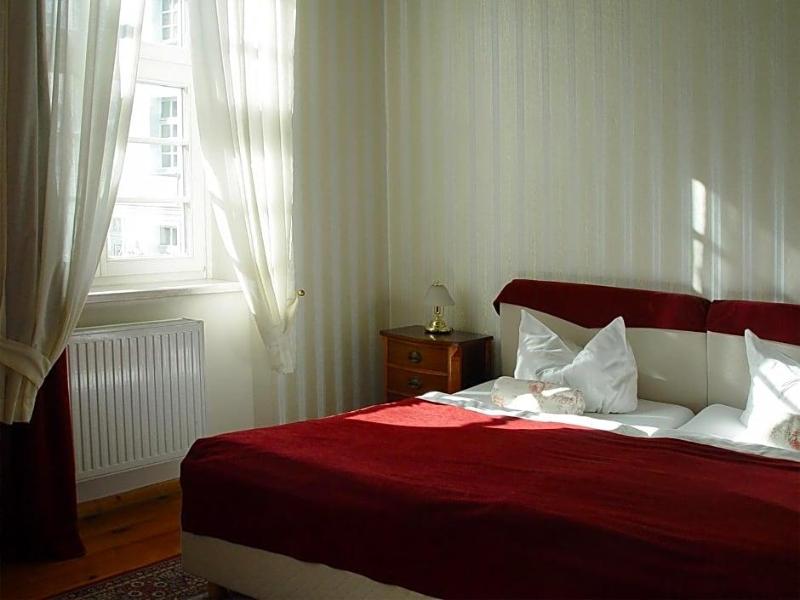 Hotel Altes Hafenhaus image