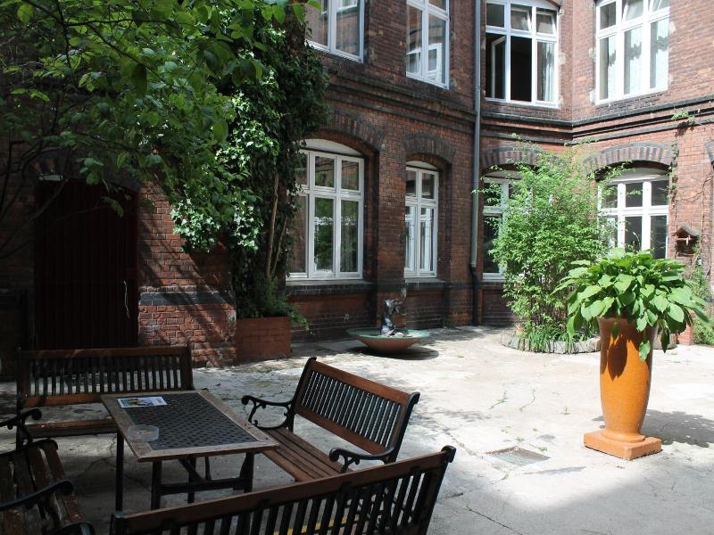 Die Fabrik Baxpax Hotel image