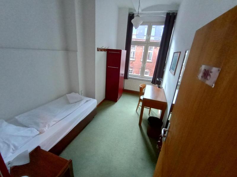 Die Fabrik Baxpax Hotel image