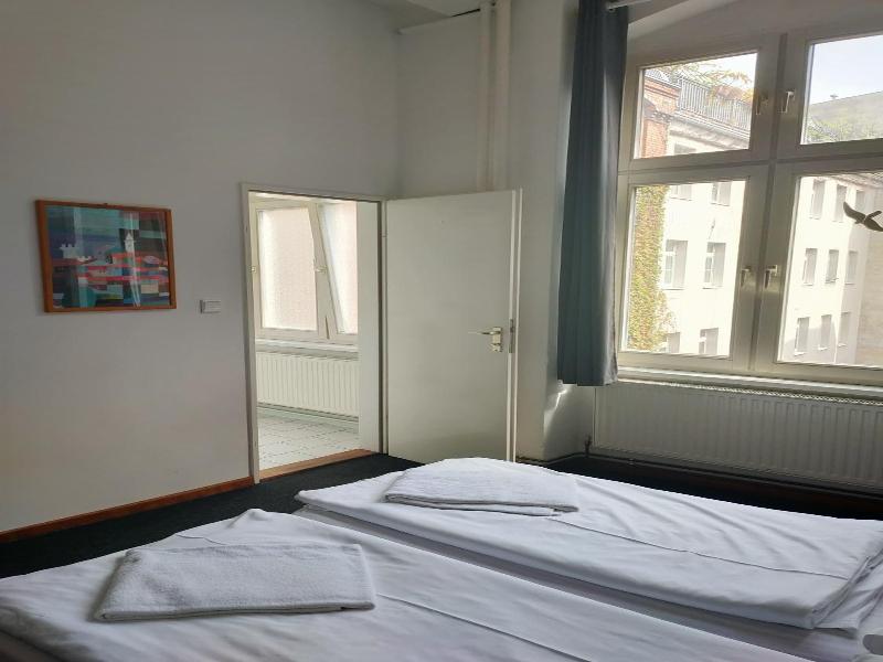 Die Fabrik Baxpax Hotel image