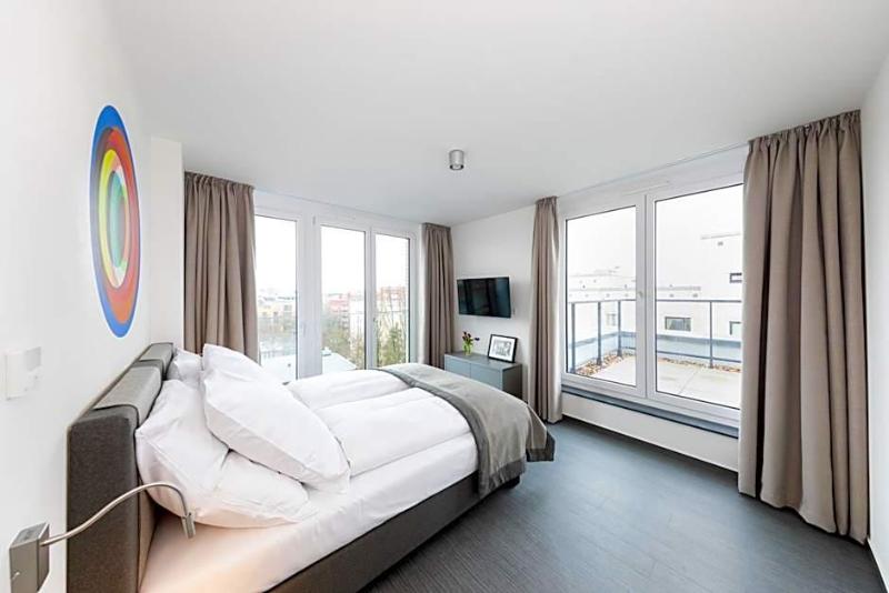Boardinghouse St Pauli image