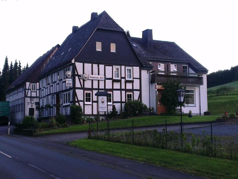 Hennetaler Hof image