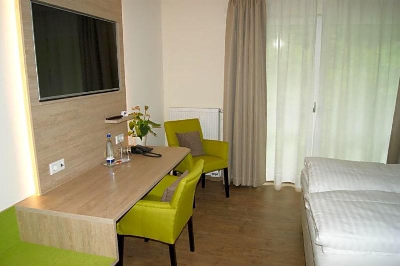 Hotel Restaurant Muckensee image