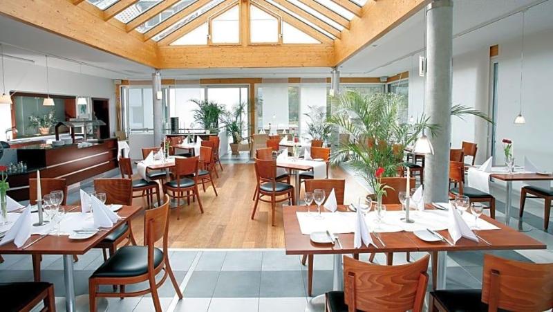 Zv Fle Hotel Restaurant Spa image