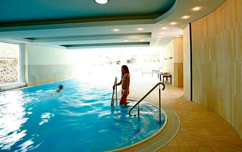 Zv Fle Hotel Restaurant Spa image