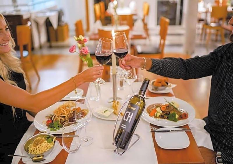 Zv Fle Hotel Restaurant Spa image