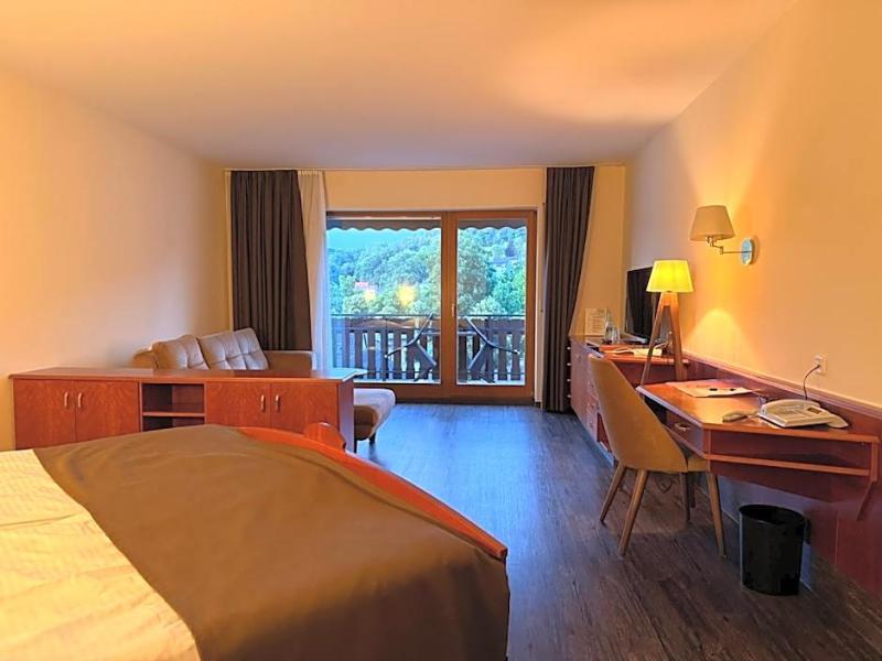 Hotel Lorv Sch image