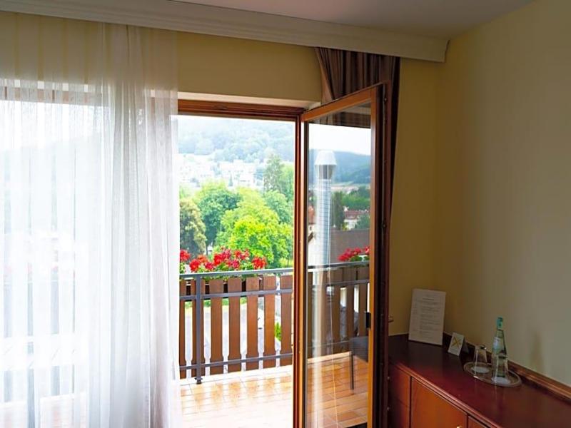 Hotel Lorv Sch image