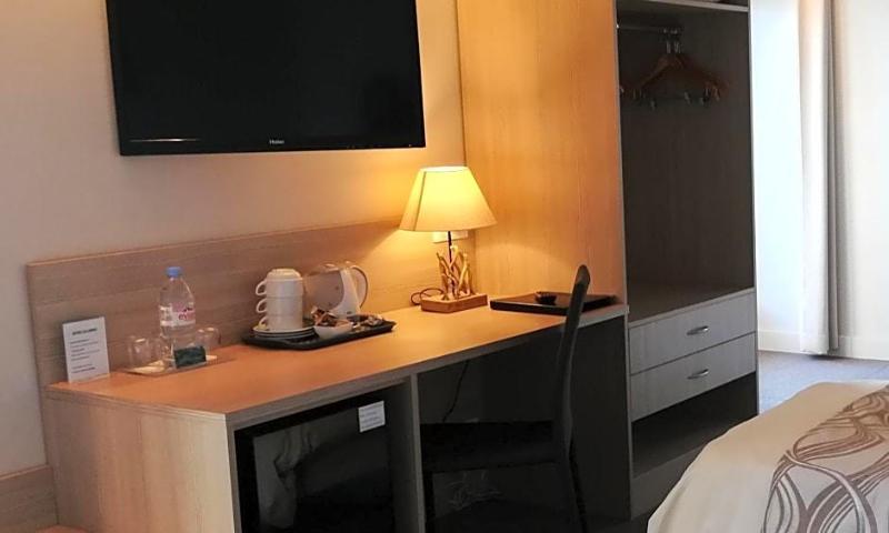 Hotel Le Lv Man image