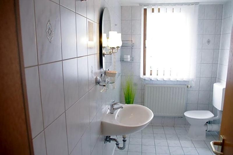 Hotel Gasthof Zum Walfisch image