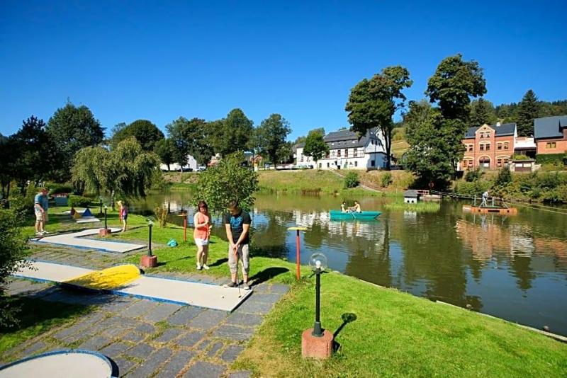 Hotel Gasthof Zum Walfisch image