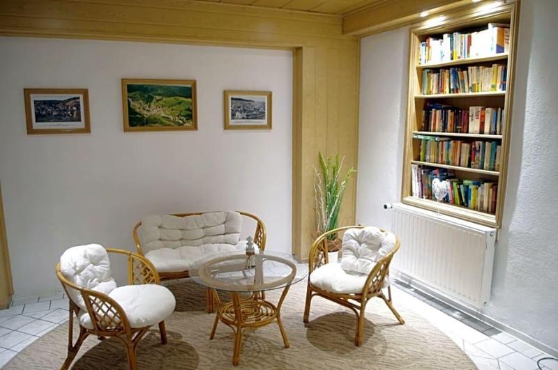 Hotel Gasthof Zum Walfisch image
