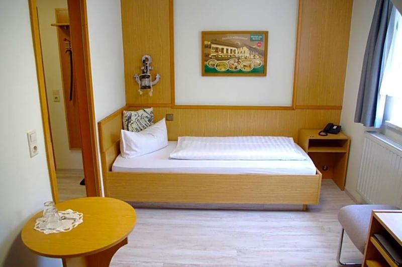 Hotel Gasthof Zum Walfisch image