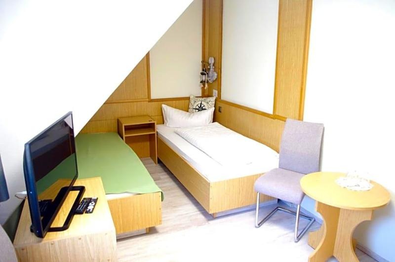 Hotel Gasthof Zum Walfisch image