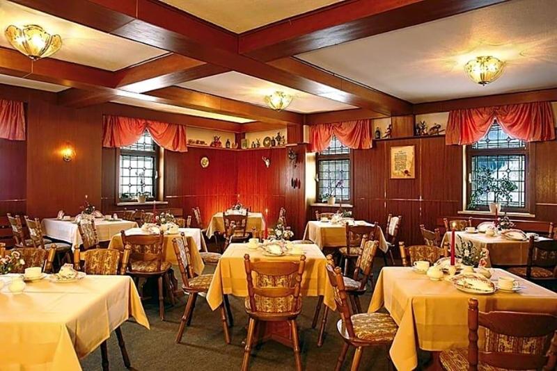 Hotel Gasthof Zum Walfisch image