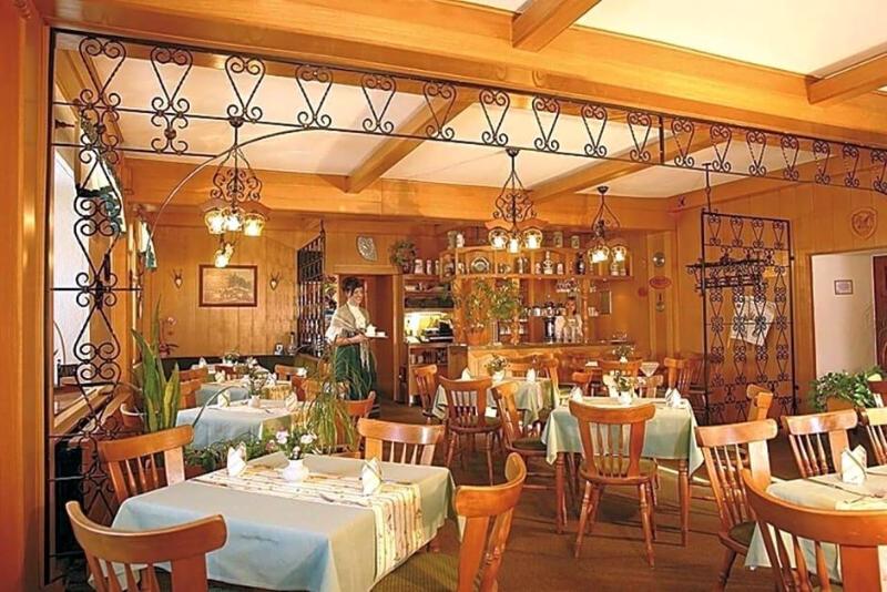 Hotel Gasthof Zum Walfisch image
