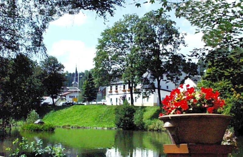 Hotel Gasthof Zum Walfisch image