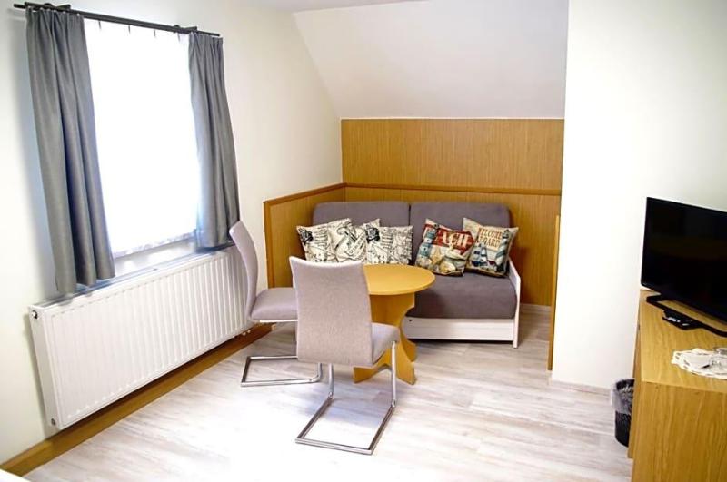 Hotel Gasthof Zum Walfisch image