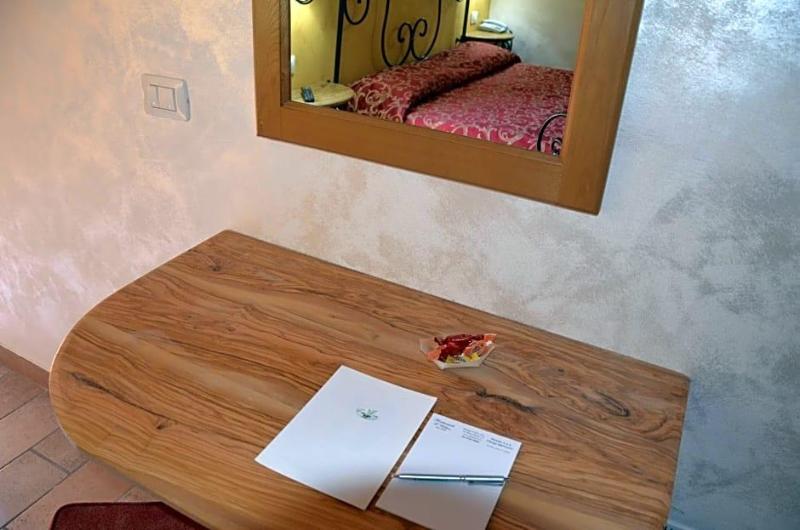 Il Borgo Dell Ulivo image