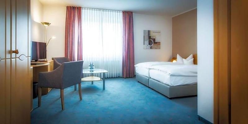 Hotel Pfalzer Hof image