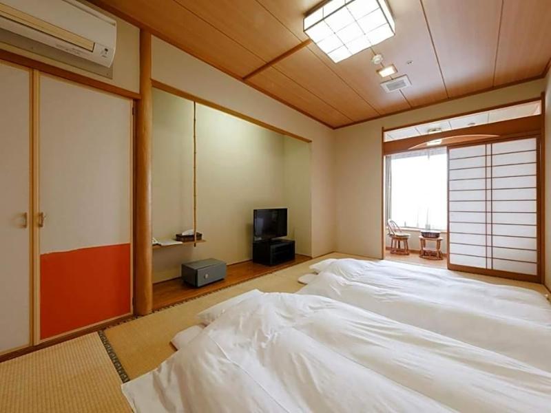 Sagayamato Onsen Hotel Amandi image