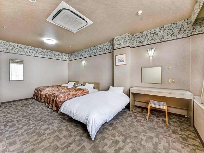 Sagayamato Onsen Hotel Amandi image