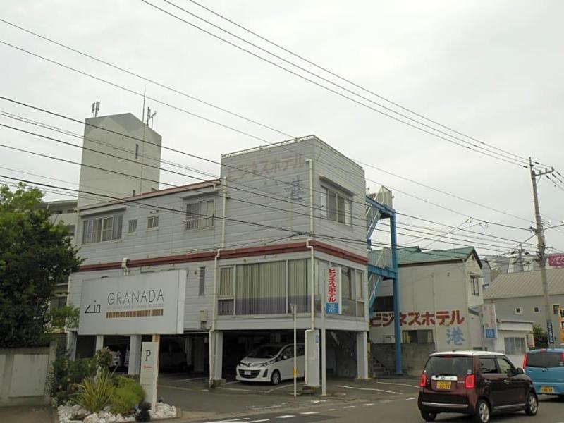 Business Hotel Minshuku Minato image