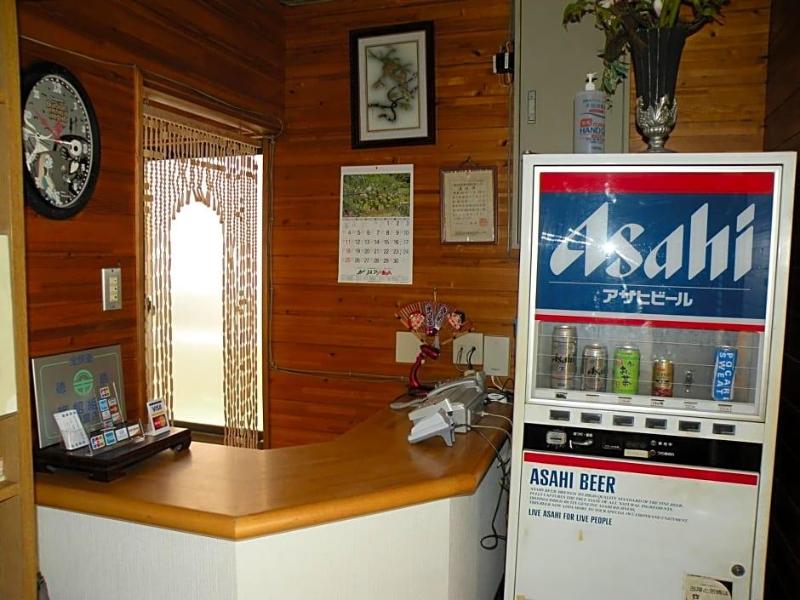 Business Hotel Minshuku Minato image