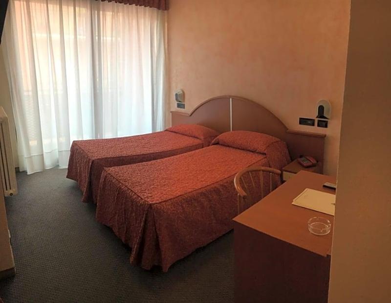 Albergo Valle D Oro image
