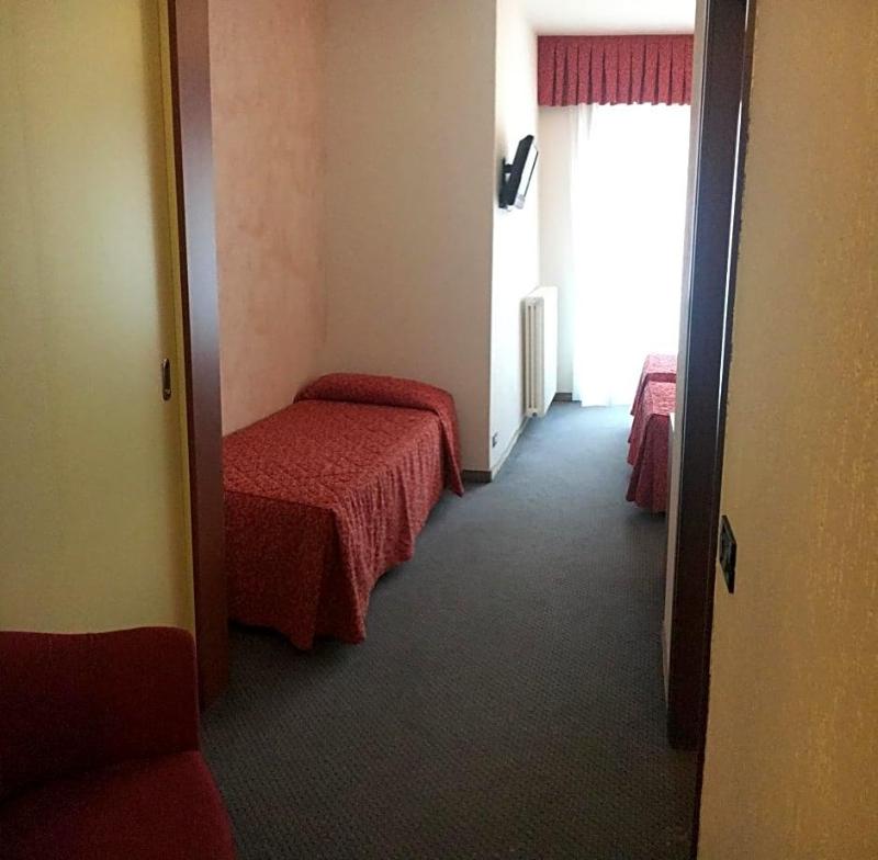 Albergo Valle D Oro image