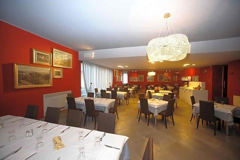 Albergo Valle D Oro image