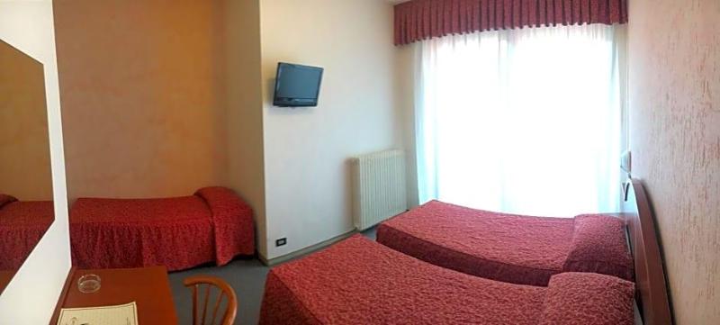 Albergo Valle D Oro image