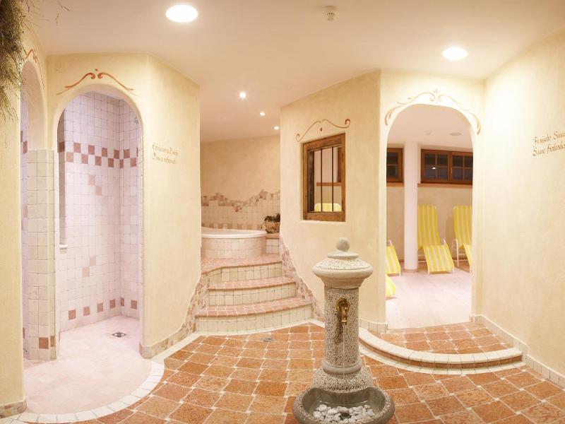 Berghotel Johanneshof image