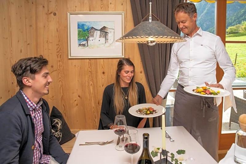 Berghotel Johanneshof image