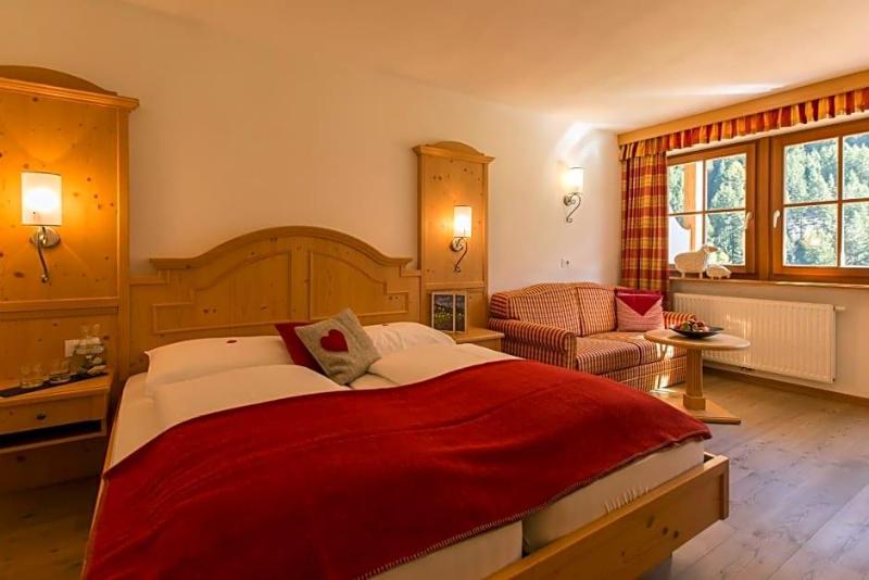 Berghotel Johanneshof image