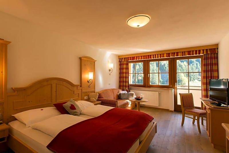 Berghotel Johanneshof image