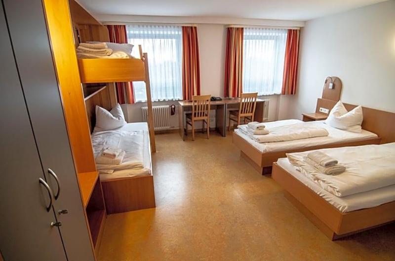 Ausbildungshotel St Theresia image