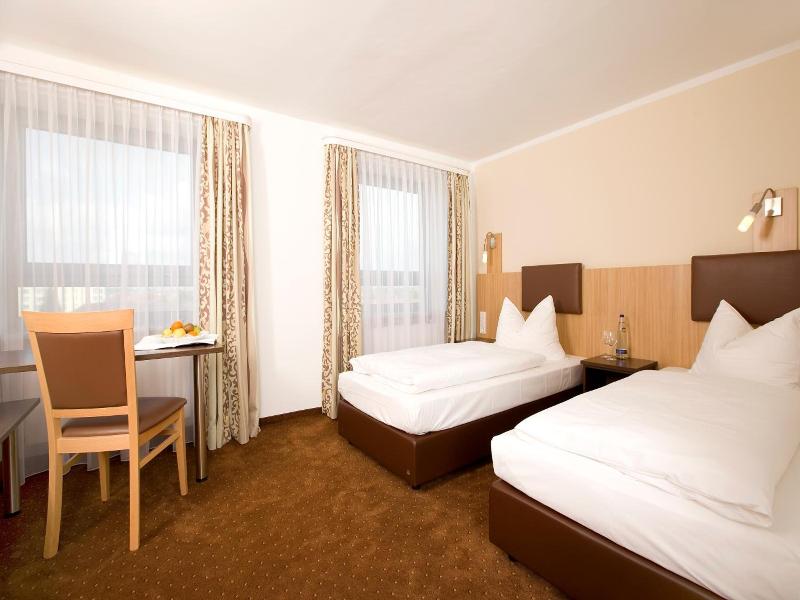 Ausbildungshotel St Theresia image
