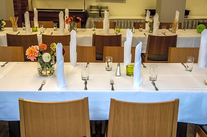 Ausbildungshotel St Theresia image