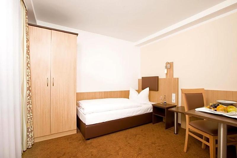 Ausbildungshotel St Theresia image