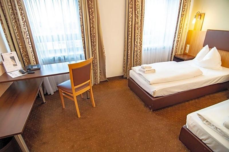 Ausbildungshotel St Theresia image
