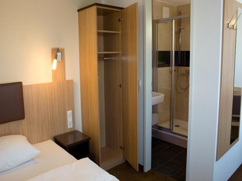 Ausbildungshotel St Theresia image
