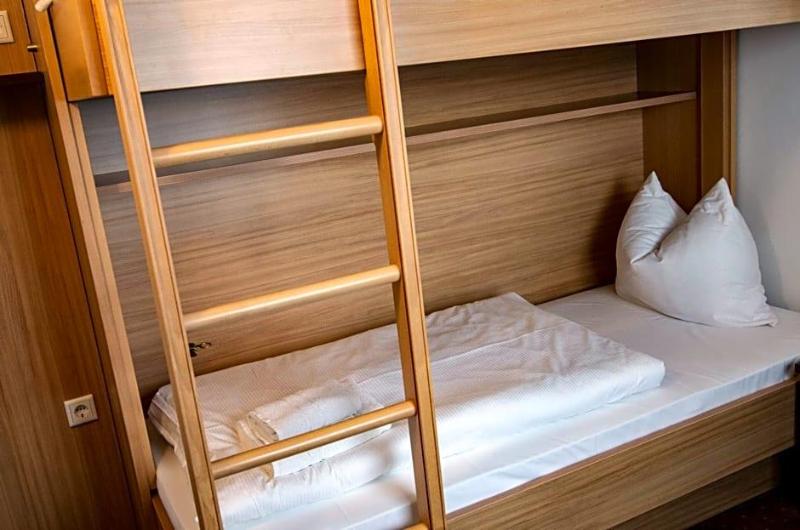 Ausbildungshotel St Theresia image