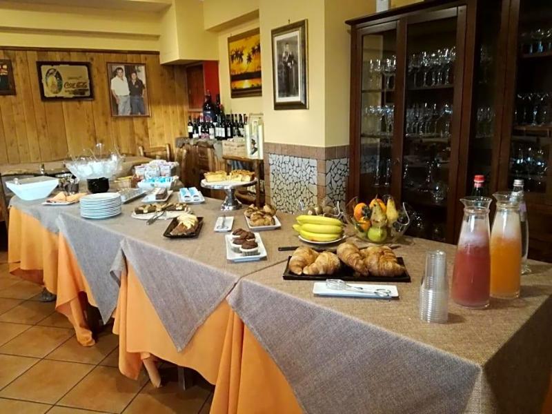 Albergo Ristorante Uliveto image