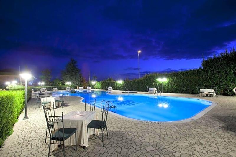 Albergo Ristorante Uliveto image