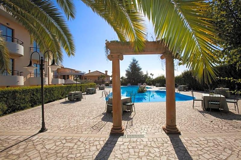 Albergo Ristorante Uliveto image