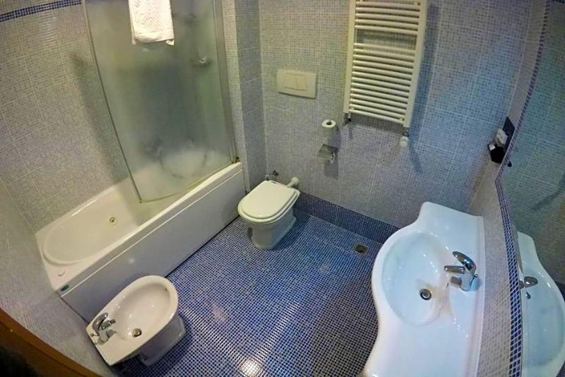 Albergo Ristorante Uliveto image